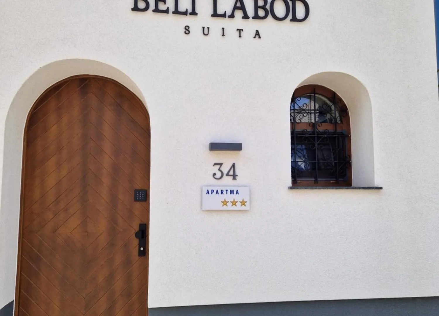 Apartment Suita Beli Labod Medvode